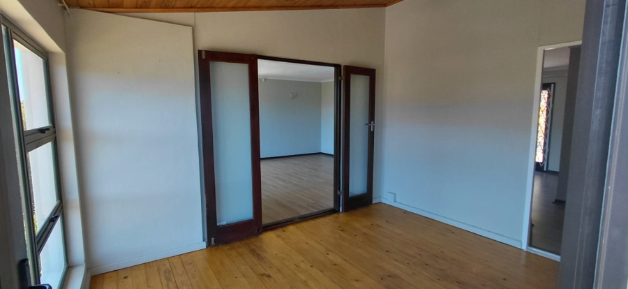 To Let 3 Bedroom Property for Rent in Fish Hoek Western Cape